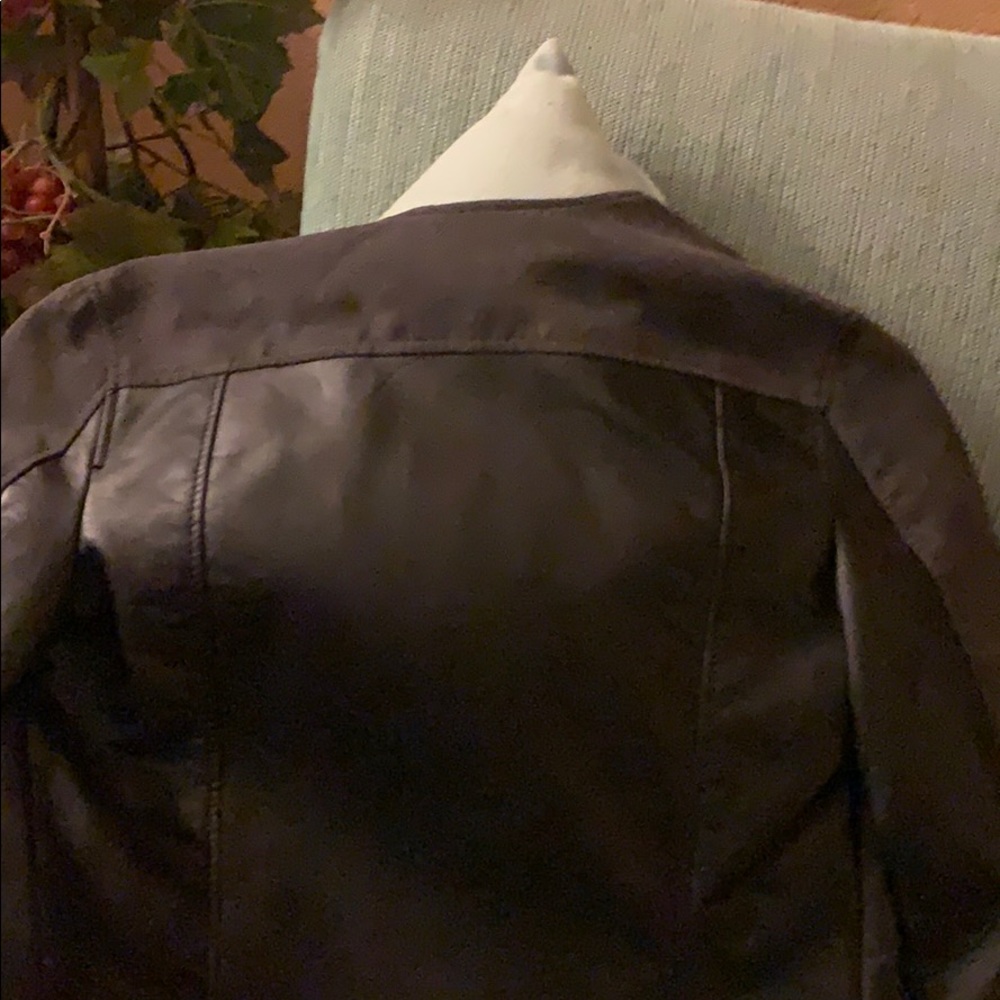 Jacket - Picture 5 of 6